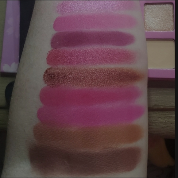 Violet‎ Voss Sakura Blossom Eyeshadow Palette NEW - Picture 6 of 11